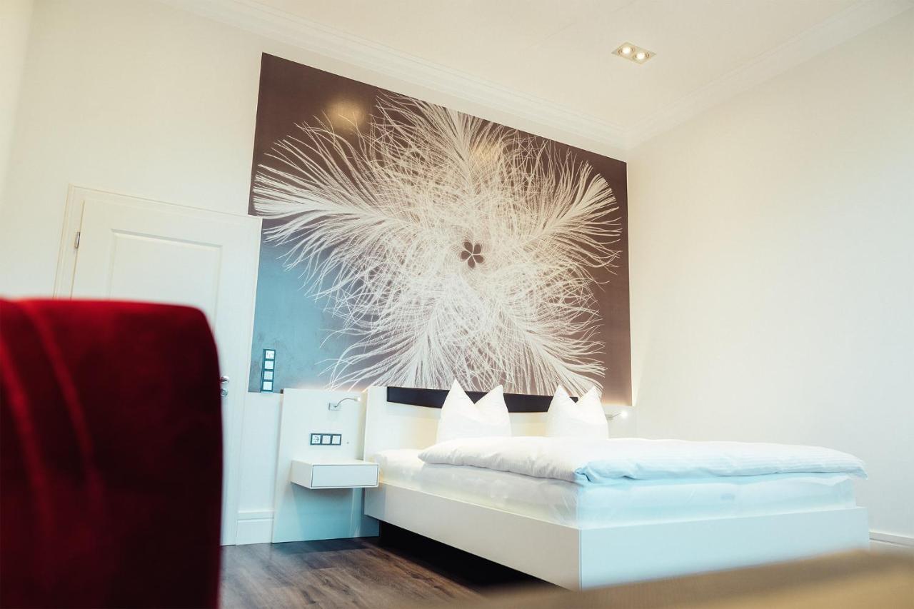 Hotel - Pension & Gaststaette "Alter Koenig" Hettstedt Εξωτερικό φωτογραφία